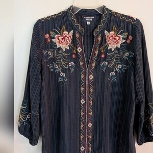 Johnny Was Workshop Embroidered Tunic Top Blouse XS